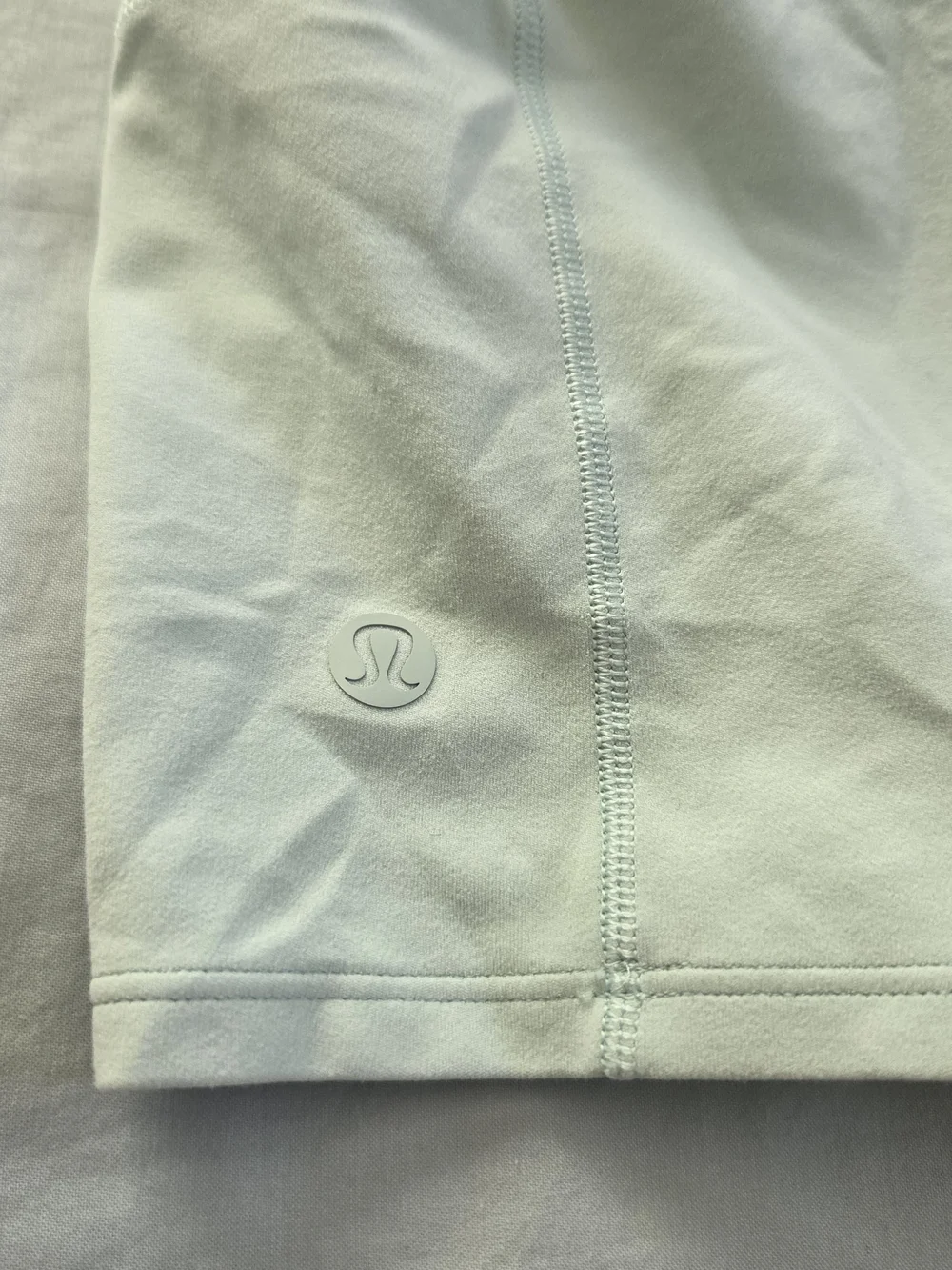 lululemon athletica Light Mint Green Racerback Crop Tank Sports Bras Size 4